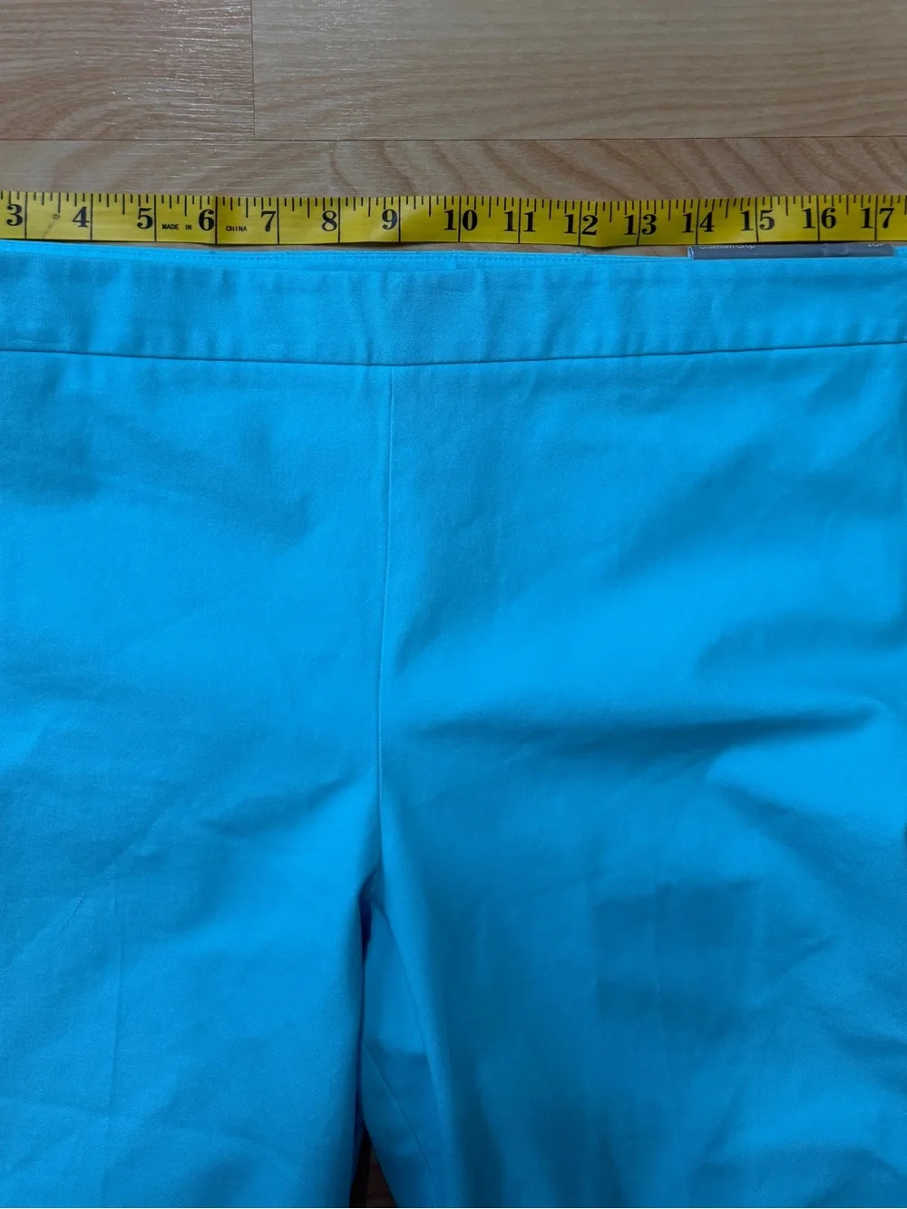 Talbots Chatham Crop pants with scalloped edges. Tiffany Blue size 16P NEW
